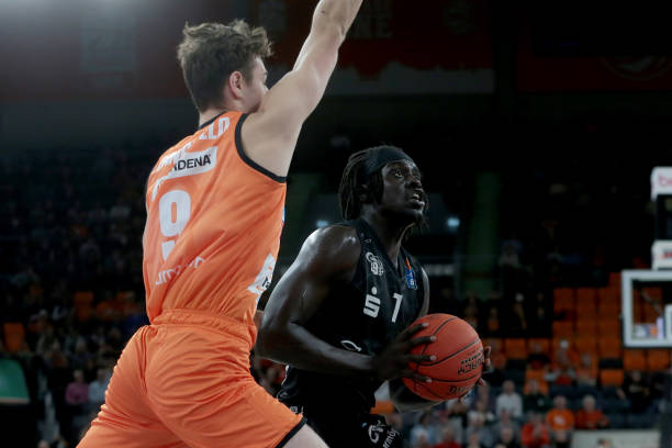 我们不得不 我们不得不